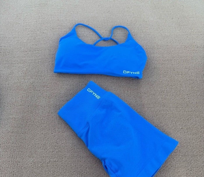 Bra + short pants yoga sports suit  clothes， CL35-104-110
