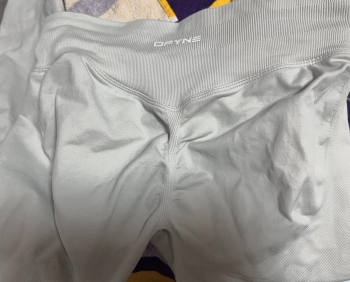 Yoga stretchable breathable tummy-reducing and hip-raising fitness pants，CL20-54-80