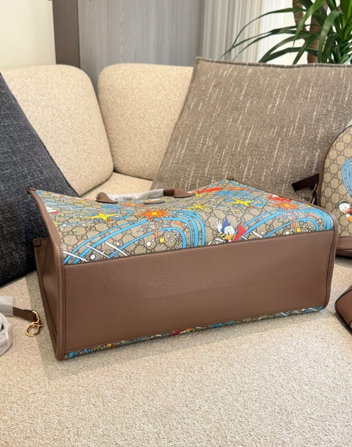 Split leather bag ,4A ,size 43x34x18.5cm,no box,  B75-442