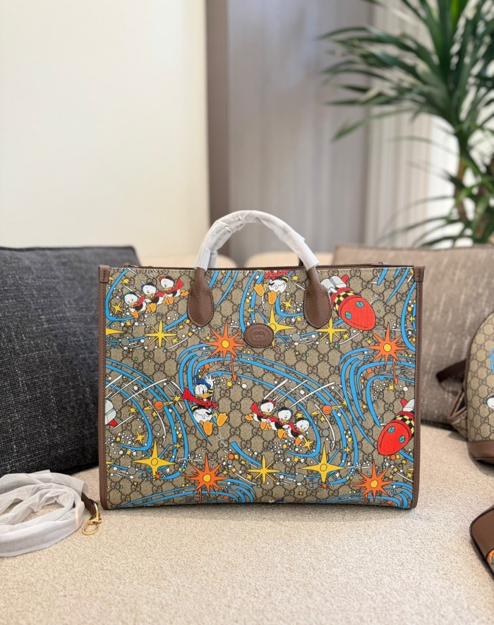 Split leather bag ,4A ,size 43x34x18.5cm,no box,  B75-442