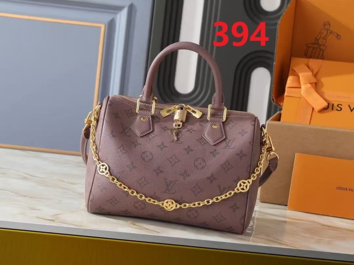 Split leather bag, 4A,size 25x19x15cm,B88-394
