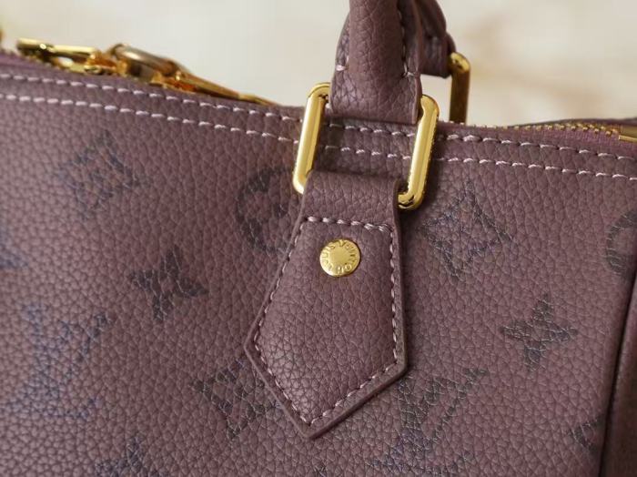 Split leather bag, 4A,size 25x19x15cm,B88-394