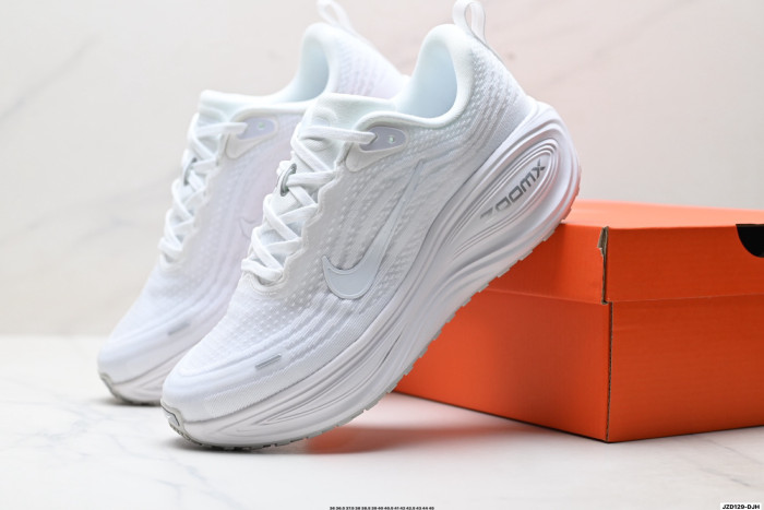 Women's sneaker shoes, with box ,size 36-40, SS70-2281