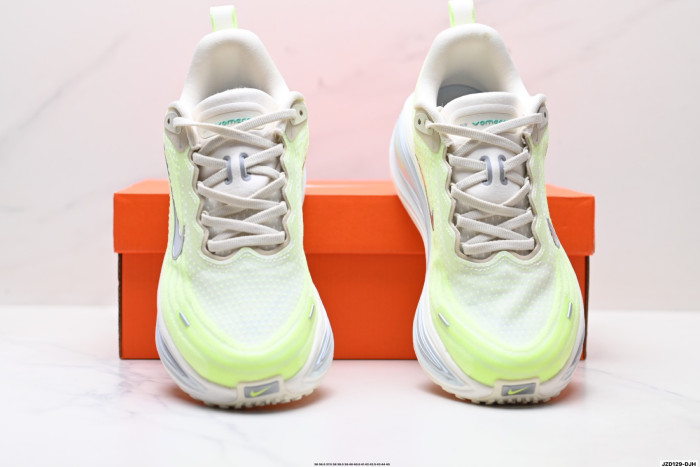 Women's sneaker shoes, with box ,size 36-40, SS70-2278