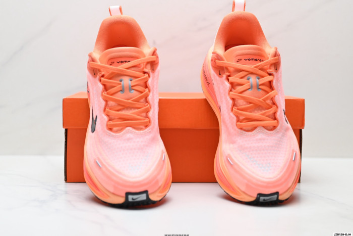 Women's sneaker shoes, with box ,size 36-40, SS70-2279