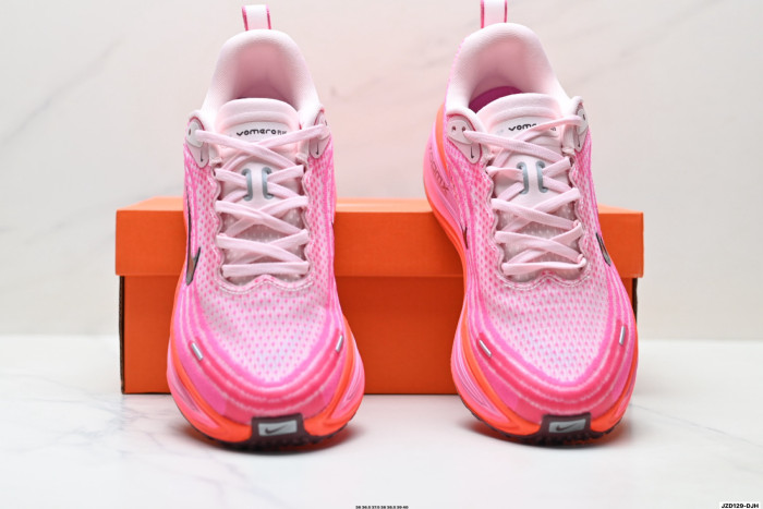 Women's sneaker shoes, with box ,size 36-40, SS70-2277