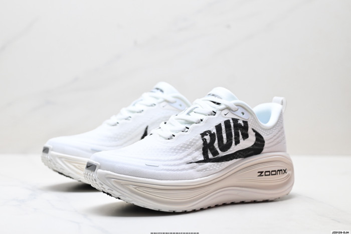 Women's sneaker shoes, with box ,size 36-40, SS70-2282