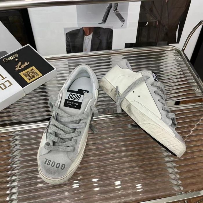 Women's men flat sneaker shoes,  size 35-44, SS110-673