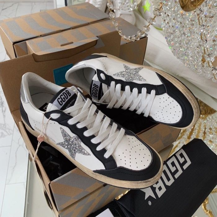 Women's men flat sneaker shoes,  size 35-44, SS110-674