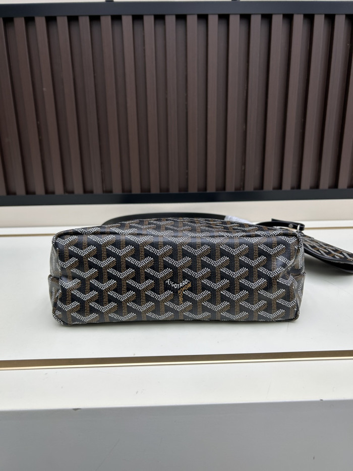 Split leather bag ,4A ,size 26x21x10cm,no box,  B88-404