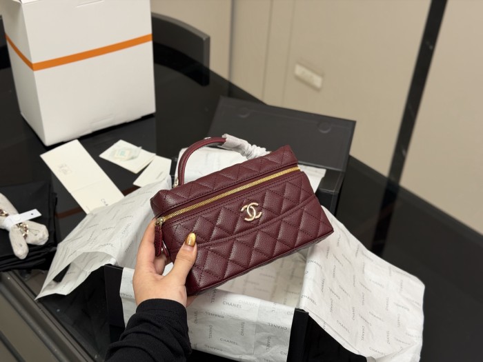 Split leather bag ,4A ,size 19x13cm,no box,  B80-208