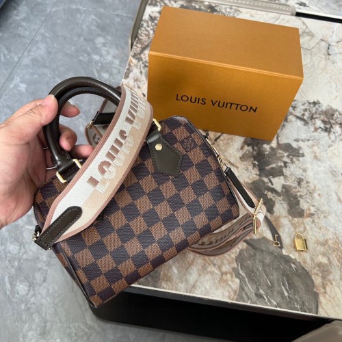 Split leather bag, 3A,size 20cm,no box,B68-181