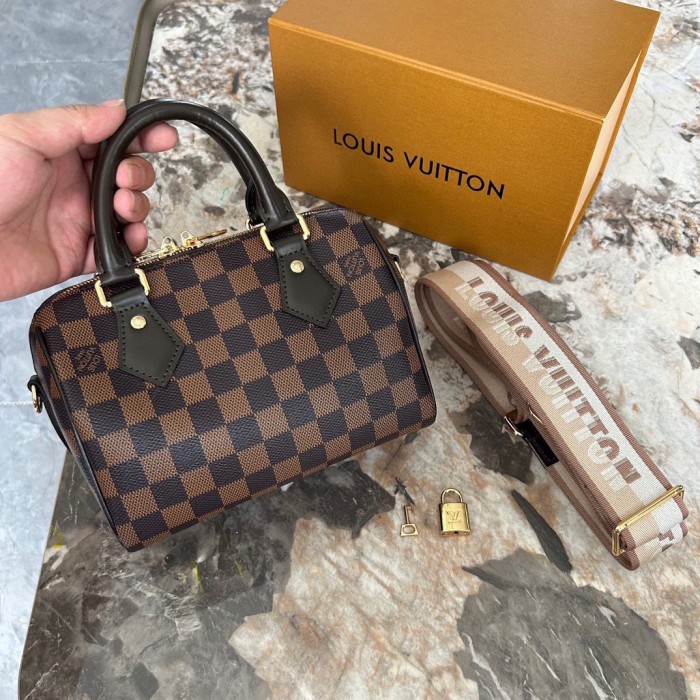 Split leather bag, 3A,size 20cm,no box,B68-181
