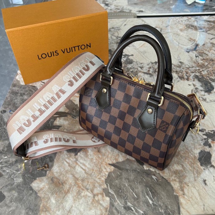 Split leather bag, 3A,size 20cm,no box,B68-181