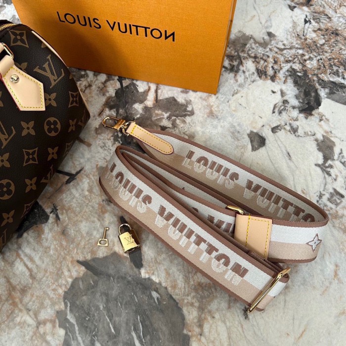 Split leather bag, 3A,size 20cm,no box,B68-182