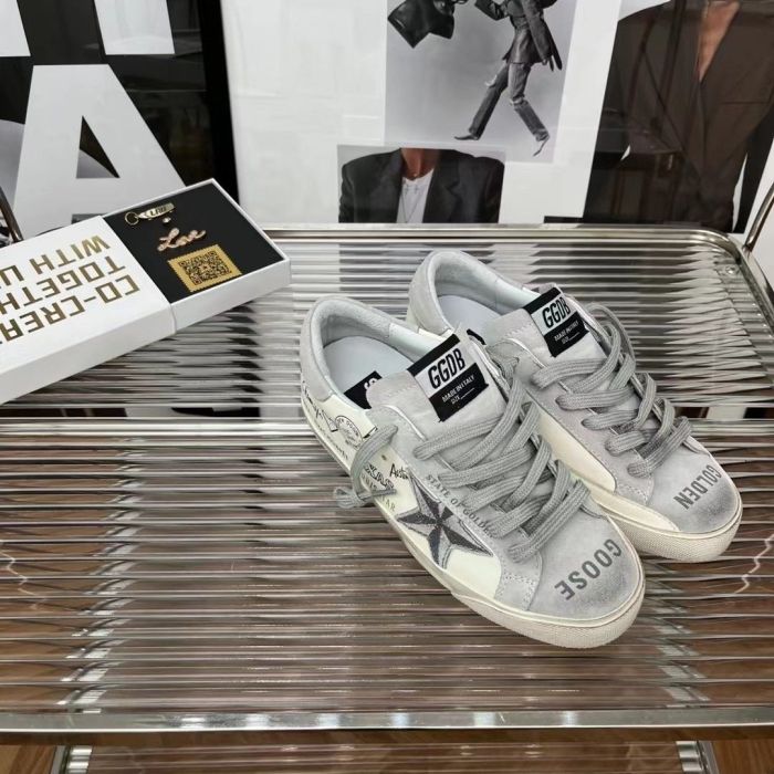 Women's men flat sneaker shoes,  size 35-44, SS110-673