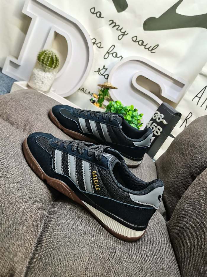 Women men runner sneaker shoes,  with box,size 36-45，SS60-3743