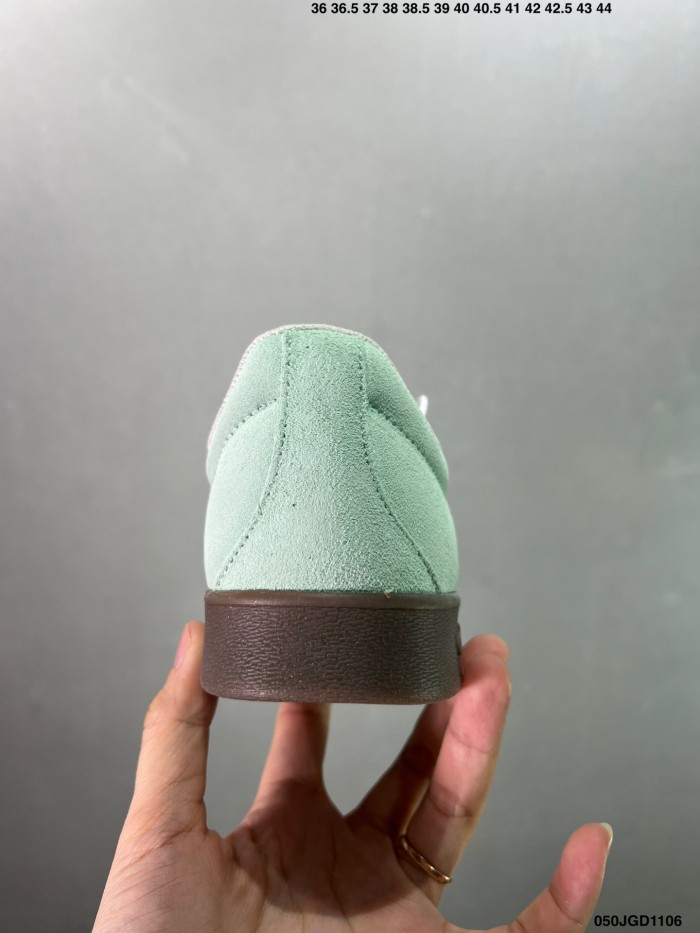 Women men runner sneaker shoes,  with box,size 36-44，SS60-3735