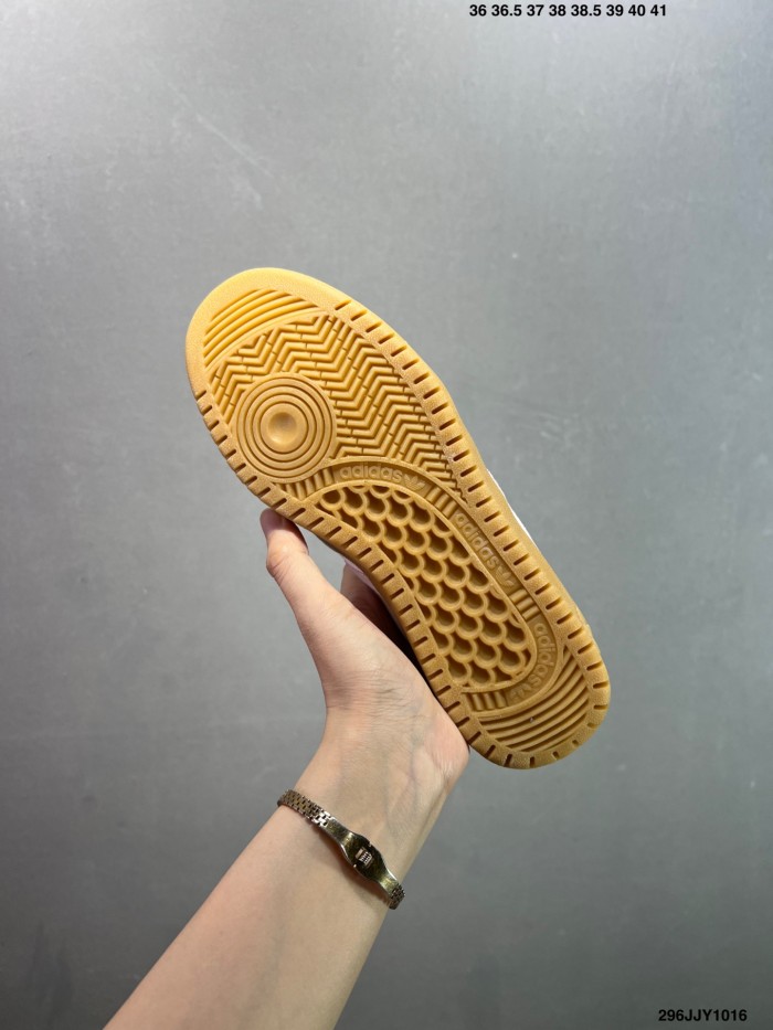 Women runner sneaker shoes,  with box,size 36-41，SS60-3733