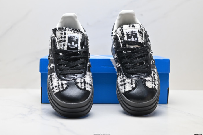 Women runner sneaker shoes,  with box,size 35-42，SS60-3732