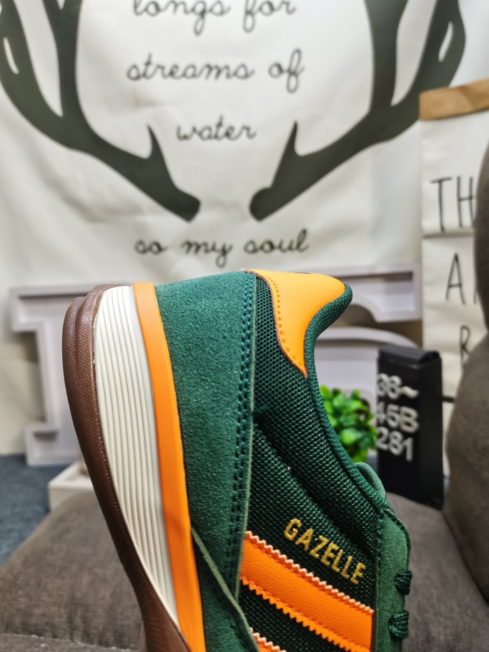 Women men runner sneaker shoes,  with box,size 36-45，SS60-3740