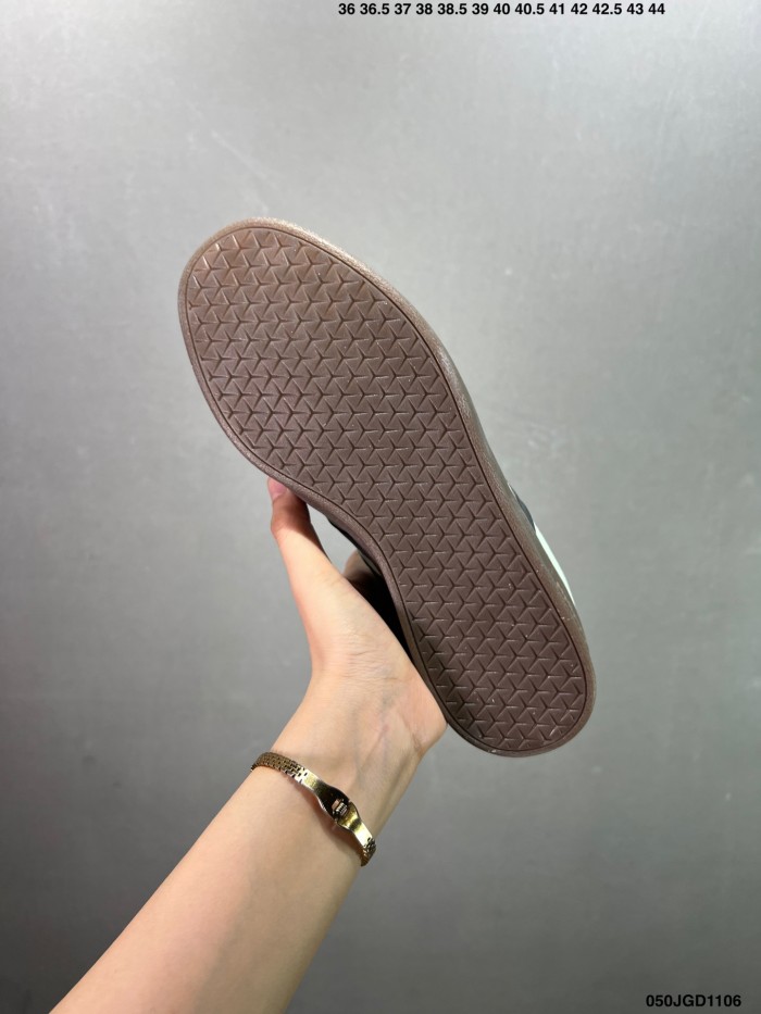 Women men runner sneaker shoes,  with box,size 36-44，SS60-3735