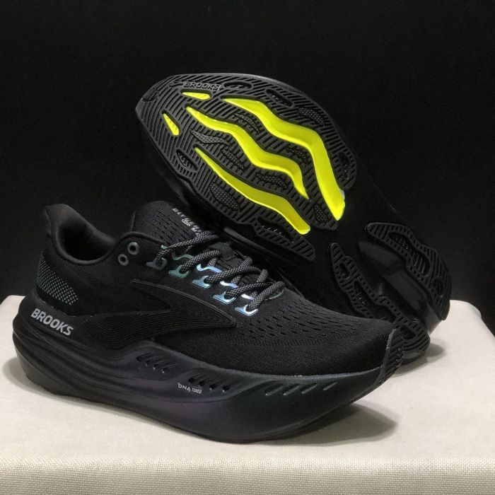 Women men runner sneaker shoes,  with box,size 36-45，SS70-2301-2306