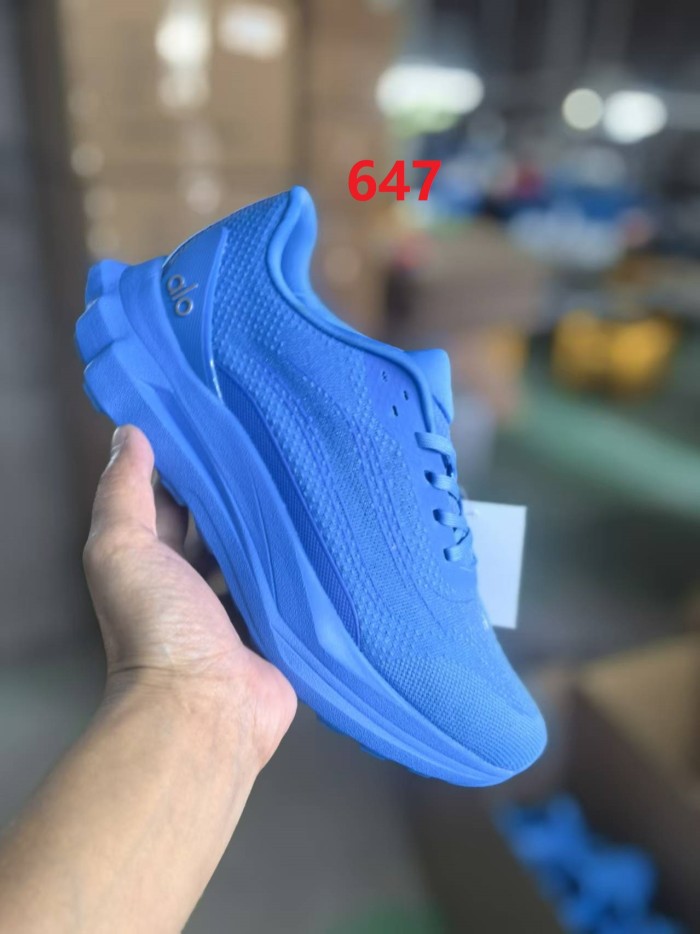 Men women runner sneaker shoes,  with box,size 36-46，SS60-646-648