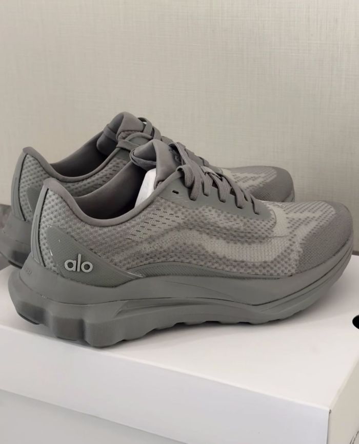 Men women runner sneaker shoes,  with box,size 36-46，SS60-652-654