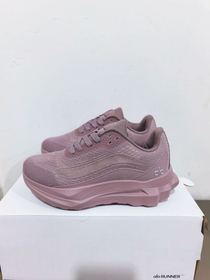 Kid's shoes, with box,size 28-37, SS60-670-675