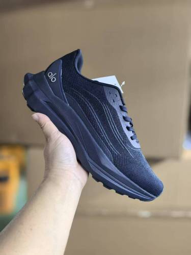 Men women runner sneaker shoes,  with box,size 36-46，SS60-666-669