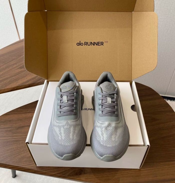 Men women runner sneaker shoes,  with box,size 36-46，SS60-652-654