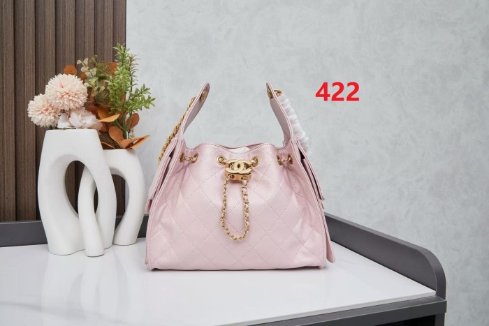 Leather bag ,5A ,size 26*20*14cm,no box,  B110-422