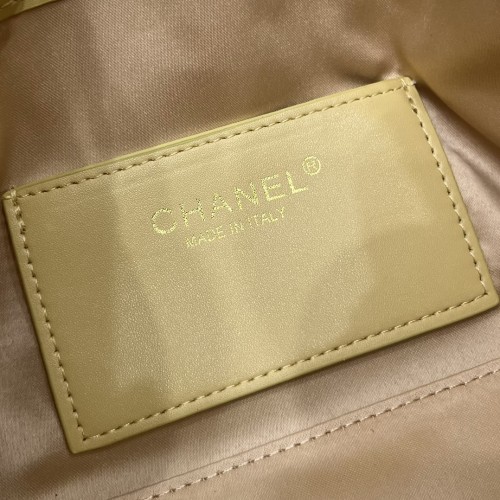 Leather bag ,5A ,size 20*22*12cm,no box,  B110-425