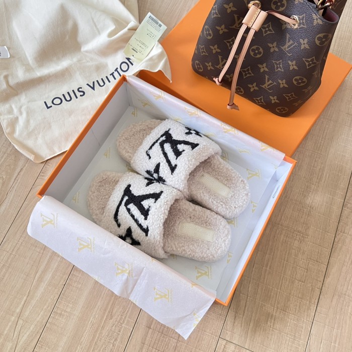 Women's flat wool indoor slippers, size 35-42, SS50-1875