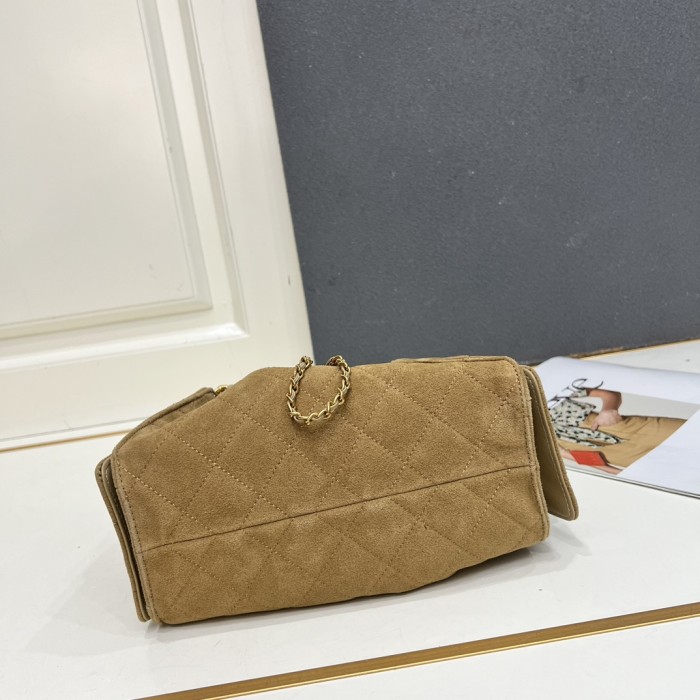 Leather bag ,5A ,size 20*22*12cm,no box,  B110-424