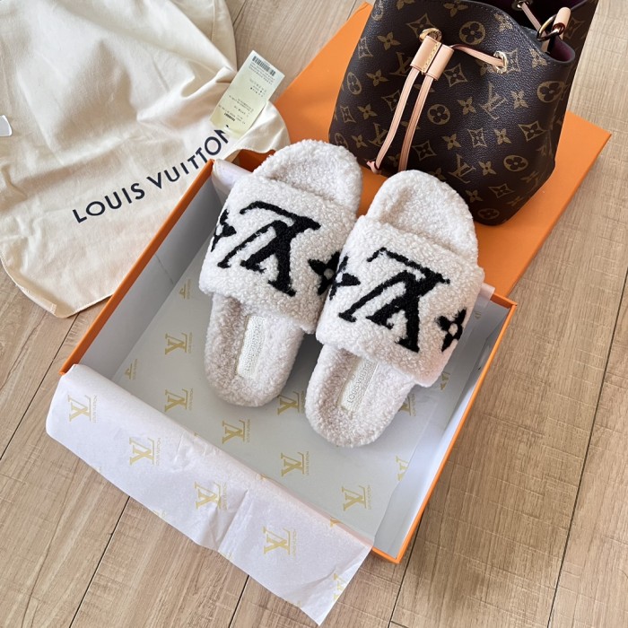 Women's flat wool indoor slippers, size 35-42, SS50-1875