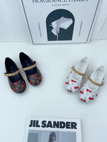 Kid's shoes, with box,size 26-35, SS50-1917-1918