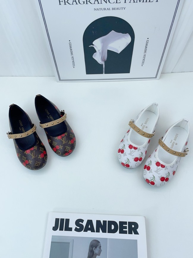 Kid's shoes, with box,size 26-35, SS50-1917-1918