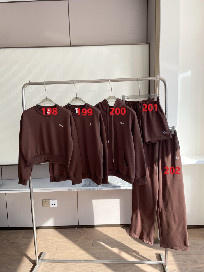 Woman Sports hoodies, sweatpants, shorts clothes ，CL30-198-202
