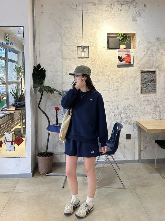 Woman Sports hoodies, sweatpants, shorts clothes ，CL30-178-182
