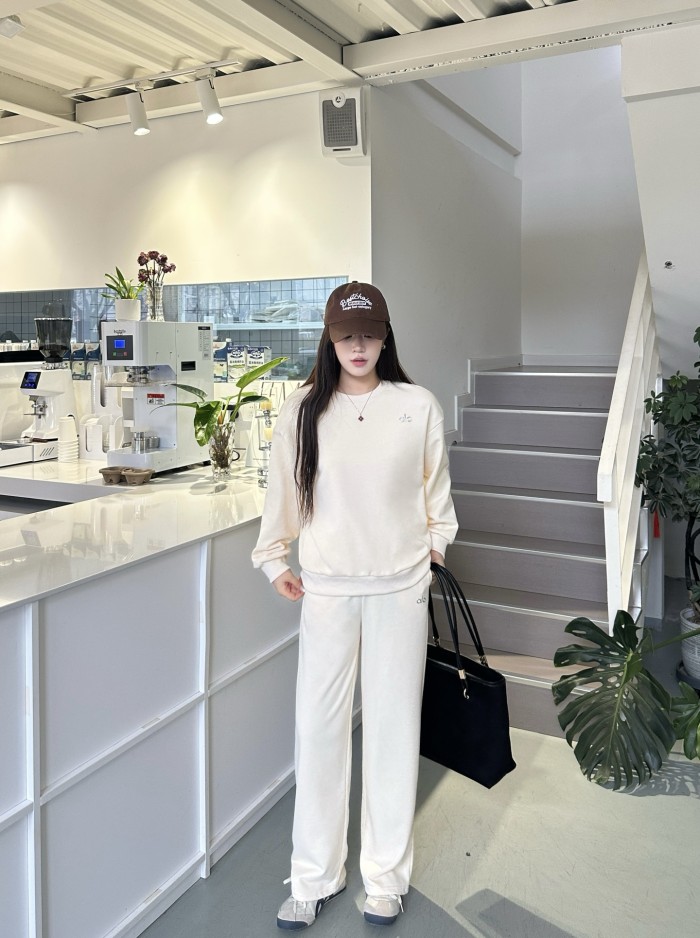 Woman Sports hoodies, sweatpants, shorts clothes ，CL30-203-207