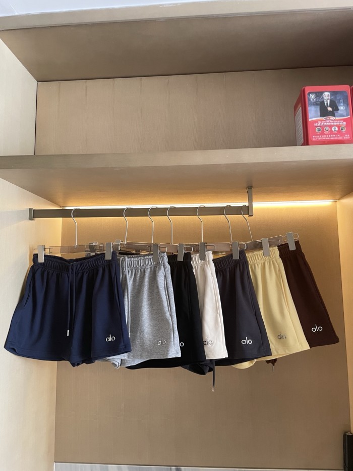 Woman Athletic shorts Yoga shorts，CL30