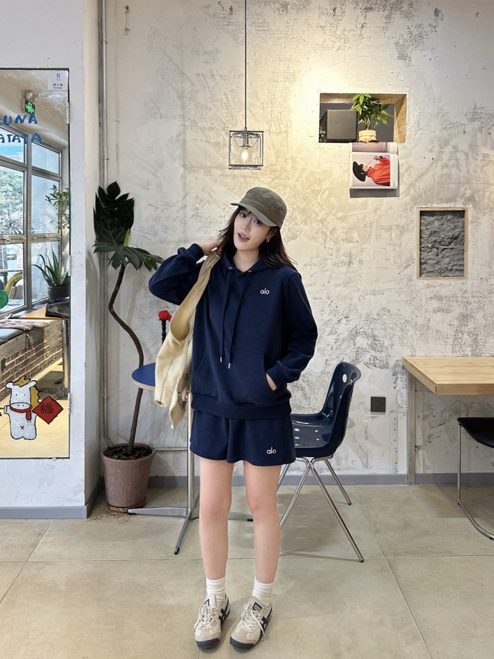 Woman Sports hoodies, sweatpants, shorts clothes ，CL30-178-182