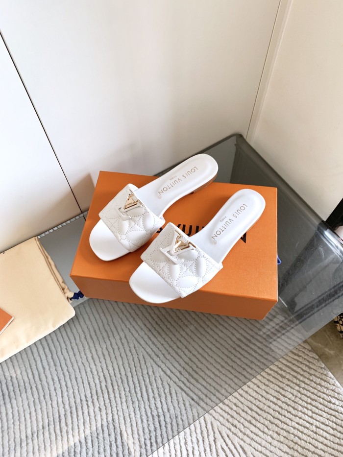 Women's flat slippers shoes, size 35-44, SS50-1943