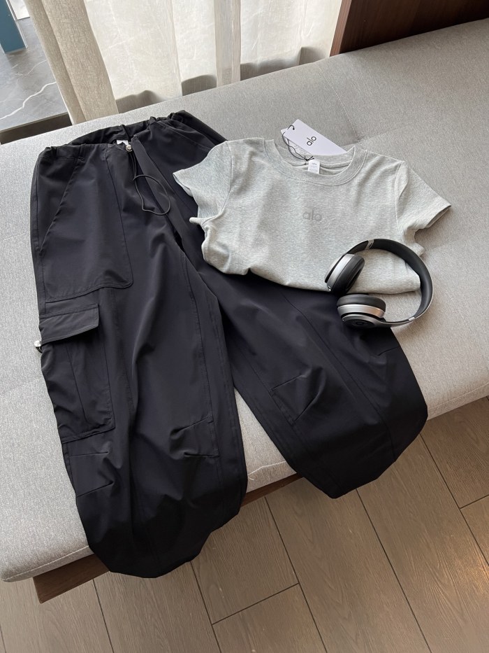 Woman  pants  T shirt  clothes ，CL35-15