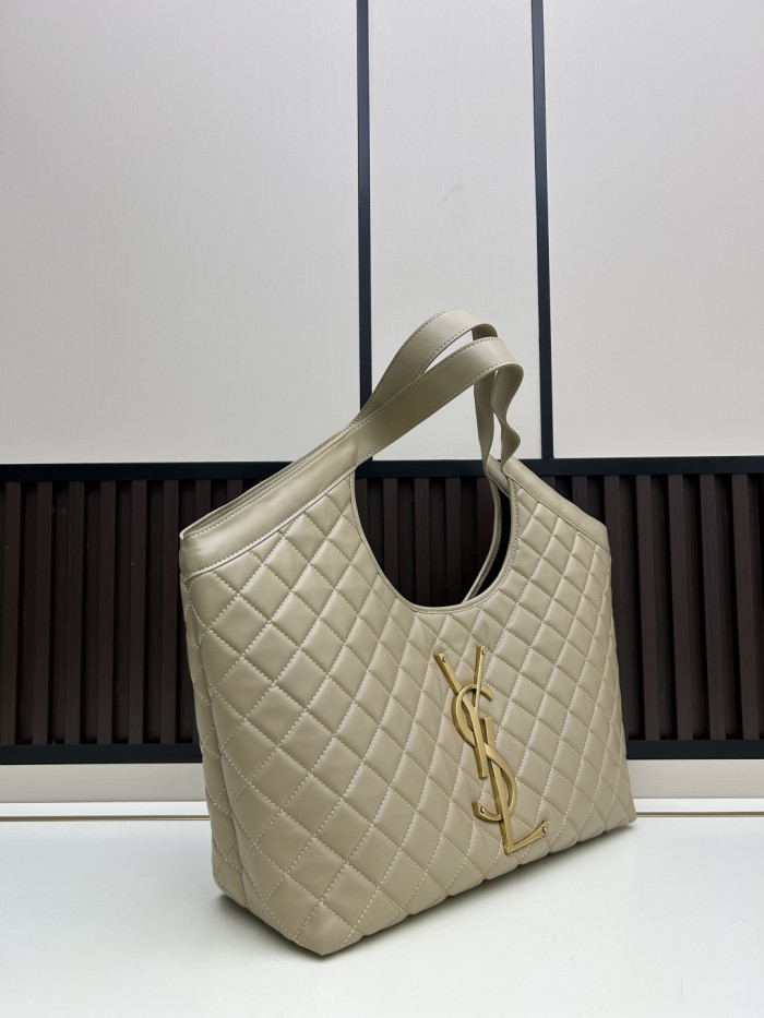 Leather bag ,5A ,size 52x14x53cm,no box,  B110-435