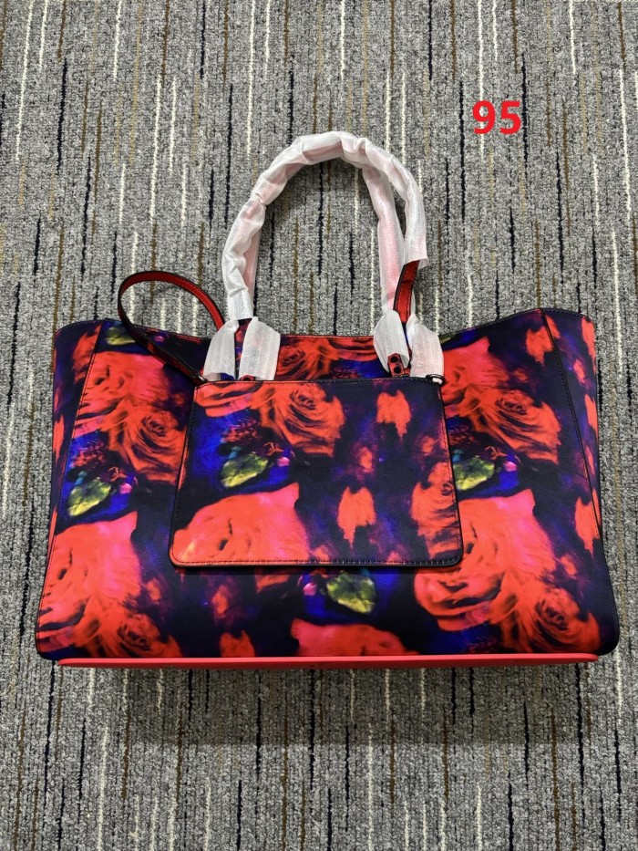 Leather bag ,5A ,size 39x16x29cm,no box,  B130-89-100