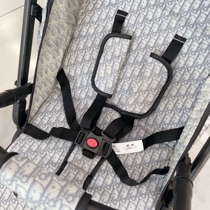 Baby stroller Foldable car for newborns Children go out in strollers，HSE200-6