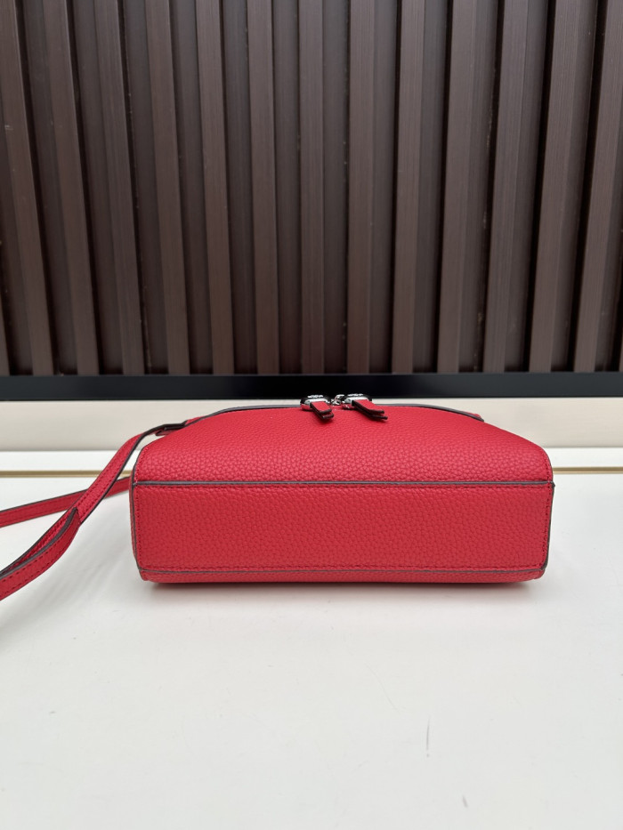Leather bag ,5A ,size 18.5x12.5x6cm,no box,  B110-429